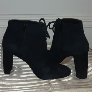 Ann Taylor Ophelia Black Suede Ankle Boot Size 8